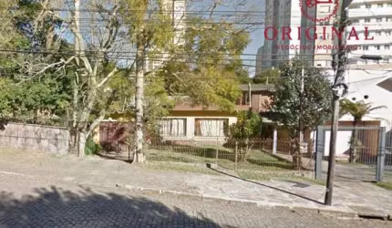 Terreno à venda na Rua Vinte de Setembro, 546, Lurdes, Caxias do Sul por R$ 2.300.000
