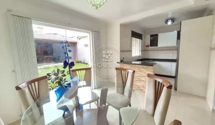 Casa com 3 quartos à venda na Rua Rafka Fayad, 69, Guatupê, São José dos Pinhais por R$ 570.000
