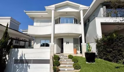 Casa para Venda em Palhoça, Pedra Branca, 3 dormitórios, 3 suítes, 6 banheiros, 4 vagas