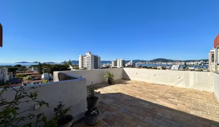 Cobertura para Venda em Florianópolis, Balneário, 3 dormitórios, 1 suíte, 3 banheiros, 2 vagas