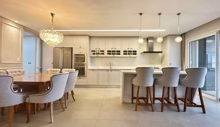 Apartamento para Venda em São José, Kobrasol, 3 dormitórios, 3 suítes, 4 banheiros, 2 vagas