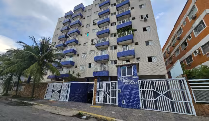 Lindo apartamento com sacada na Aviação