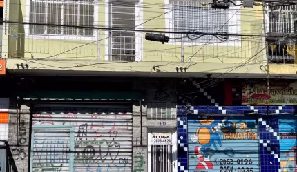 Casa assobradada 2 Quartos independente para alugar em Itaquera - São Paulo/SP.