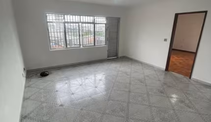 Casa independente para alugar com 3 Qaurtos, 1 Vaga em Itaquera - São Paulo/SP.