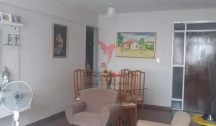 APARTAMENTO com 4 quartos e 2 suítes em Cabo Branco apenas a 100 metros do mar