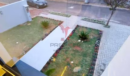 Sobrado no Residencial Lago Azul: Sofisticação e Conforto