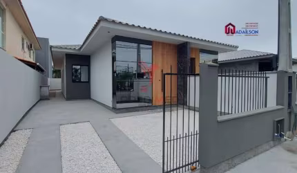 Casa com 3 Quartos uma suíte à Venda Nova Palhoça , por R$ 439.990 CEF