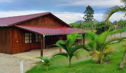 Sítio a venda no município de Tijucas - Timbe / SC Com 3 Quartos à venda, 1200m²