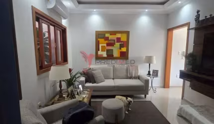 Casa com Quintal,Área de serviço e Garagem, em Vila Bela, Guaratinguetá