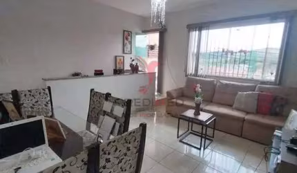 Casa com 3 Quartos, quintal, garagem para 1 carro,em Nova Guará