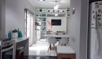 Sobrado no Parque do Sol, Guaratinguetá. 2 Suites, sala de estar e jantar. Vaga de garagem