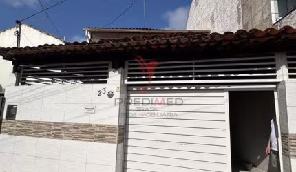 Vende-se casa no bairro do Tambiá, em ótima localização