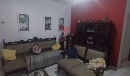 Casa com 2 quartos à venda no Campo do Galvão, Guaratinguetá  por R$ 270.000