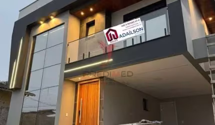 Casa à venda com 3 quartos sendo 3 suítes no Estreito/ Florianópolis, SC - Brasil