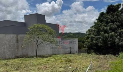 Vendo lindíssimo Terreno Residencial, em Águas de São Pedro-SP