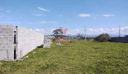 Terreno à venda na Colônia Piaguí, Guaratinguetá  por R$ 220.000