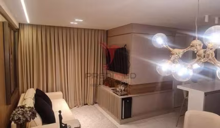Lindo apartamento perto do mar e da praça