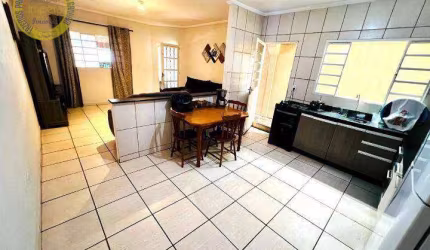 Casa com 2 dormitórios à venda, 69 m² por R$ 285.000,00 - Jardim Mariana II - São José dos Campos/SP