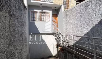 Casa com 3 quartos à venda na Rua Veríssimo da Silva, 427, Jardim Nossa Senhora do Carmo, São Paulo por R$ 680.000