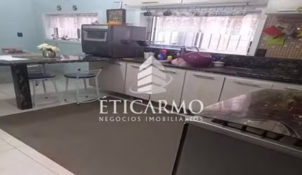 Casa com 3 quartos à venda na Rua Virgínia Augusta Miguel, 130, Cidade Líder, São Paulo por R$ 600.000
