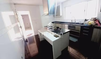 Casa com 3 quartos à venda na Mira, 44, Jardim Fernandes, São Paulo por R$ 682.000