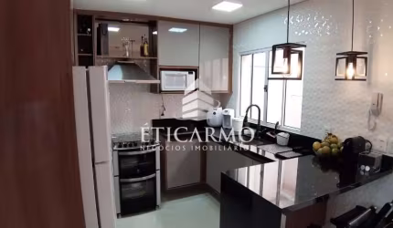 Casa com 3 quartos à venda na Rua Carlos Maria Steimberg, 40, Vila Ré, São Paulo por R$ 510.000