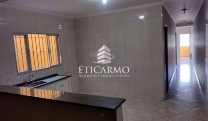 Casa com 4 quartos à venda na Rua Tomé Álvares de Castro, 69, Vila Carmosina, São Paulo por R$ 600.000