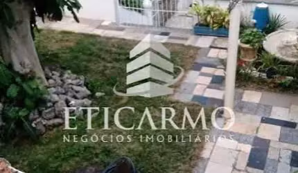 Terreno à venda na Rua Capitania de Itamaracá, 748, Vila Carmosina, São Paulo por R$ 600.000