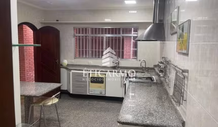 Casa com 3 quartos à venda na Eros, 206, Fazenda Aricanduva, São Paulo por R$ 900.000