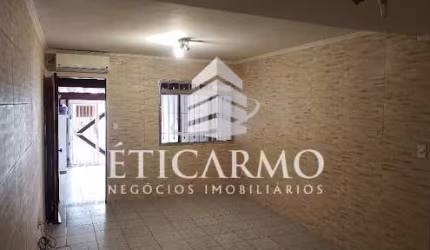 Casa com 2 quartos à venda na Rua José Silva Alcântara Filho, 294, Burgo Paulista, São Paulo por R$ 330.000