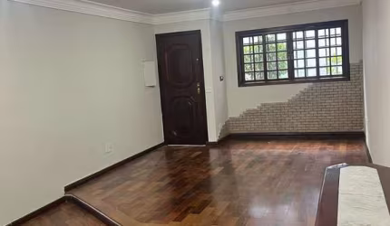 Casa com 4 quartos à venda na Rua Ivaí, 258, Tatuapé, São Paulo por R$ 630.000