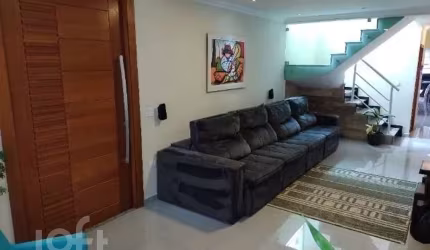 Casa com 3 quartos à venda na Rua Marapitanas, 88, Penha, São Paulo por R$ 965.000