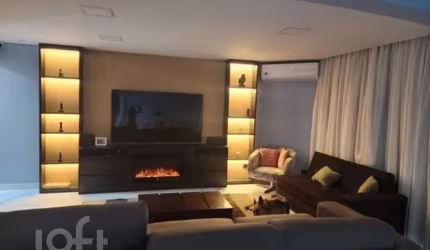 Casa com 3 quartos à venda na Rua Moreira Terra, 209, Parque do Carmo, São Paulo por R$ 2.438.000