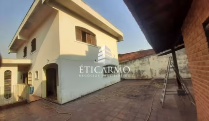 Casa com 6 quartos à venda na Rua Veríssimo da Silva, 126, Jardim Nossa Senhora do Carmo, São Paulo por R$ 900.000