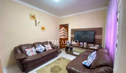 Casa com 3 quartos à venda na Rua Gaspar da Silva, 101, Jardim Nossa Senhora do Carmo, São Paulo por R$ 550.000