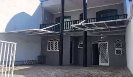 Sobrado com 2 dormitórios à venda, 124 m² por R$ 470.000,00 - Wanel Ville III -