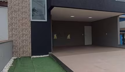 Sobrado com 3 dormitórios à venda, 186 m² por R$ 950.000,00 - Condomínio Golden