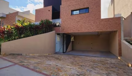 Sobrado com 4 dormitórios à venda, 317 m² por R$ 2.650.000 - Condomínio Cyrela L