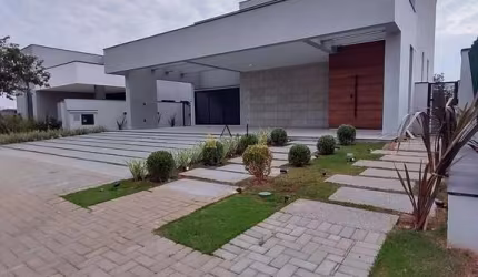 Casa com 3 dormitórios à venda, 281 m² por R$ 3.699.000,00 - Condomínio Alphavil