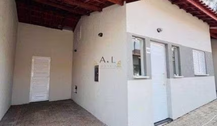 Casa com 2 dormitórios à venda, 56 m² por R$ 295.818 - Condomínio Residencial Aq