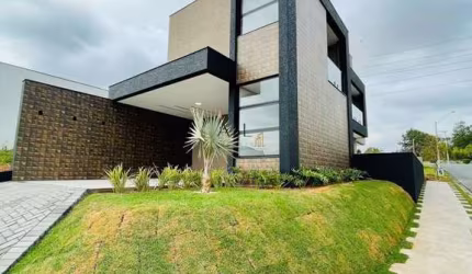 Sobrado à venda, 225 m² por R$ 1.490.000,00 - Condomínio Sunlake - Votorantim/SP