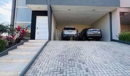 Sobrado com 3 dormitórios, 326 m² à venda por R$ 1.690.000 - Condomínio Renaissa