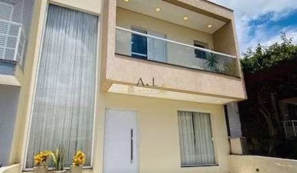 Sobrado com 3 dormitórios à venda, 160 m² por R$ 799.000,00 - Condomínio Horto F