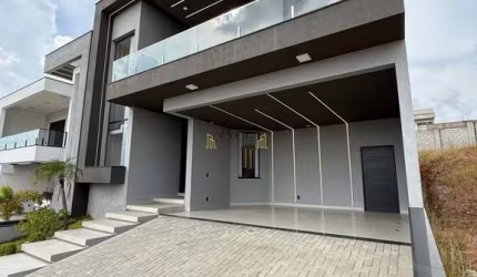 Sobrado com 3 dormitórios à venda, 268 m² por R$ 1.810.000,00 - Condomínio Pampu