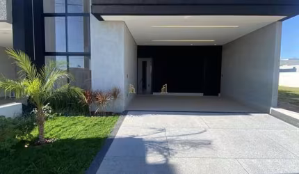 Casa com 3 dormitórios à venda, 141m2 por R$ 980.000,00