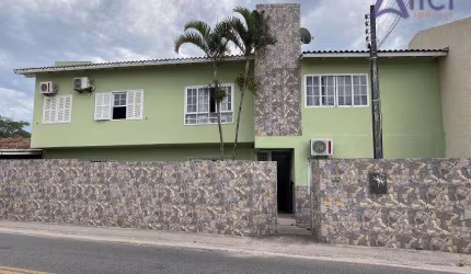 Casa com 5 dormitórios à venda, 210 m² por R$ 1.180.000,00 - Campeche - Florianópolis/SC