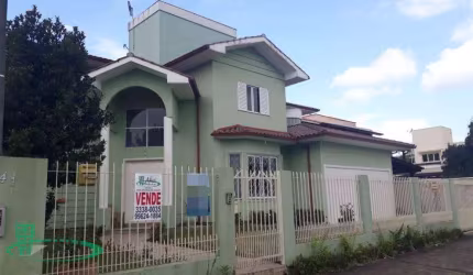Casa com 5 dormitórios à venda, 245 m² por R$ 2.247.200,00 - Campeche - Florianópolis/SC