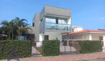 Casa com 2 dormitórios à venda, 191 m² por R$ 1.590.000,00 - Campeche - Florianópolis/SC