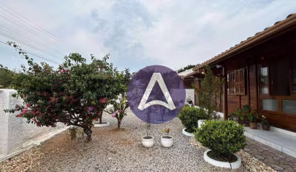 Casa com 3 dormitórios à venda, 120 m² por R$ 850.000,00 - Ribeirão da Ilha - Florianópolis/SC