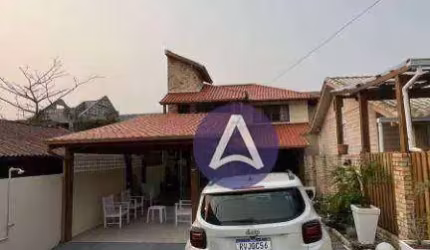 Casa com 2 dormitórios à venda, 90 m² por R$ 900.000,00 - Morro das Pedras - Florianópolis/SC